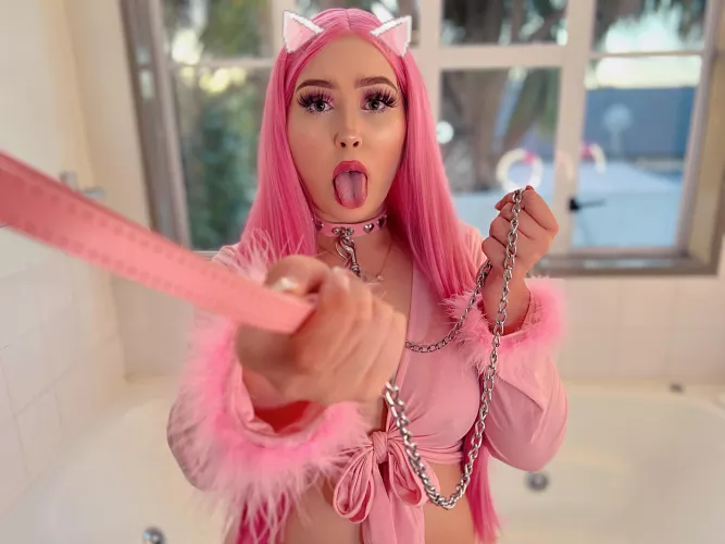 Take my leash master? 🥺🐾💕 by lunad0ll