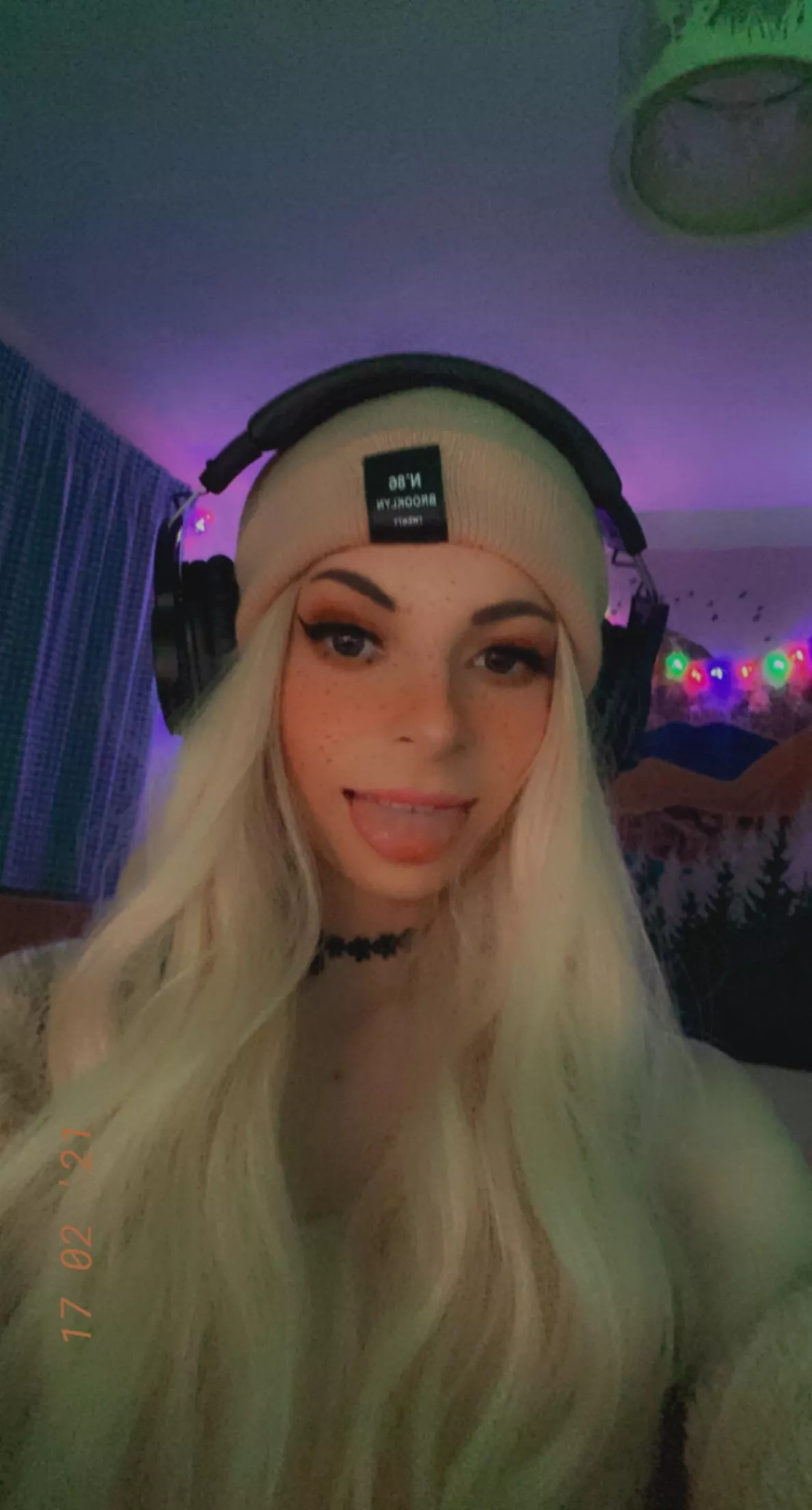 Taking boyfriend applications posted by Fr3ddi___