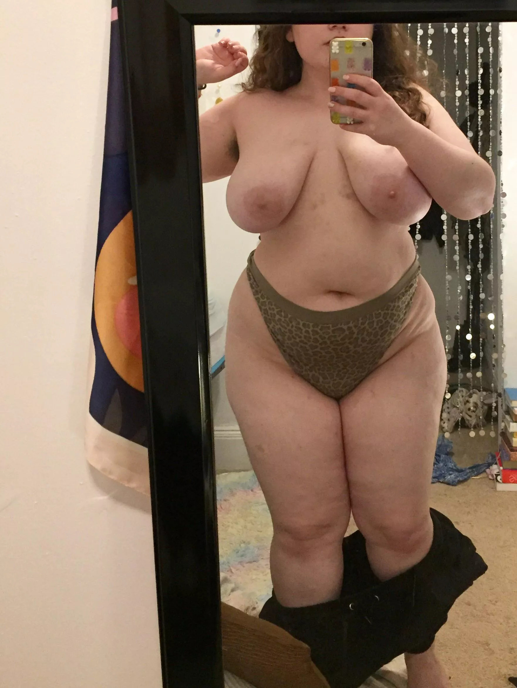 Taking cuddle buddy applications posted by Laciek4x