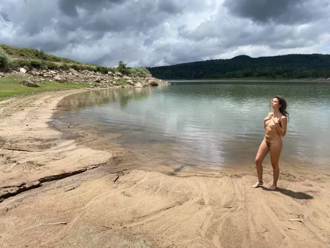 Taking it in x by lolasrosebud