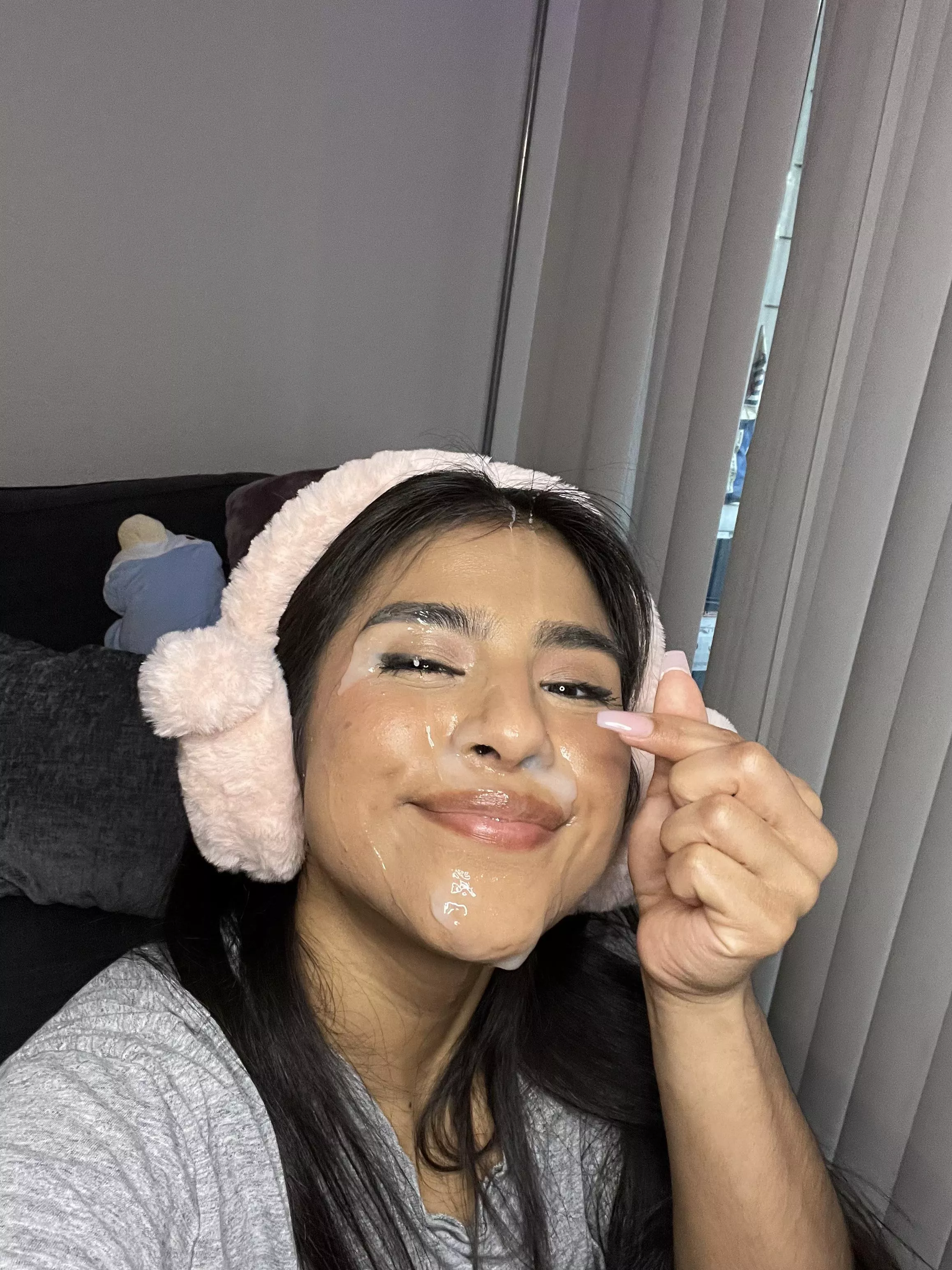 taking selfies with cum ^-^ posted by iitmythrowaway