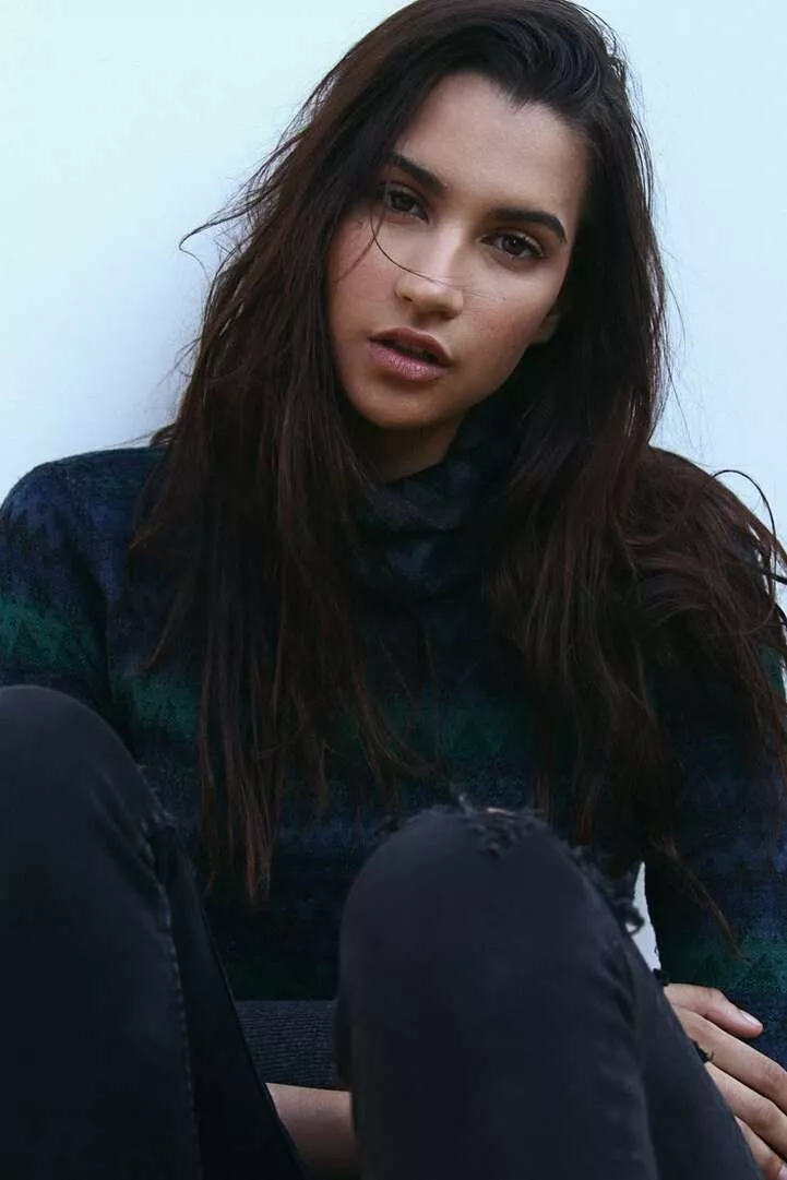 Talia Graf posted by ECTO1984