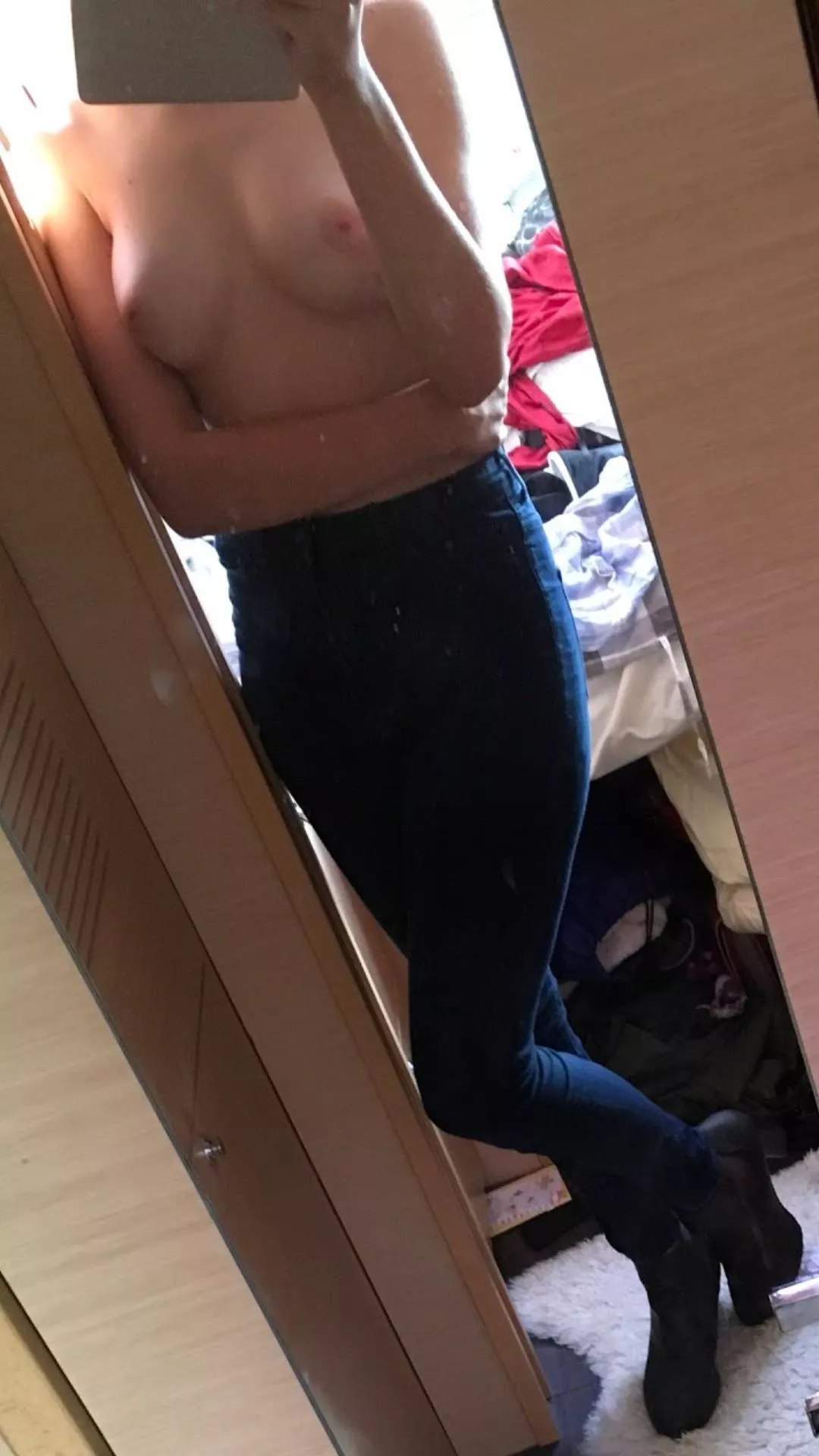 Talia Normand going topless posted by carsuserhard