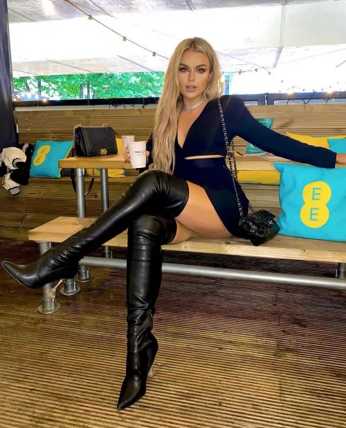 Tallia by gooningaccount