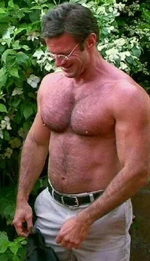 Tan, ripped, and hairy by ManyFlavors