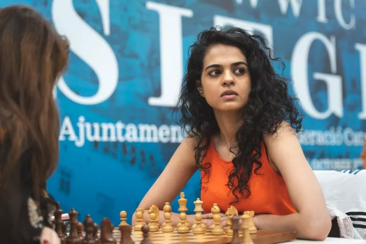 Tania Sachdev by tomsmiththrowaway10