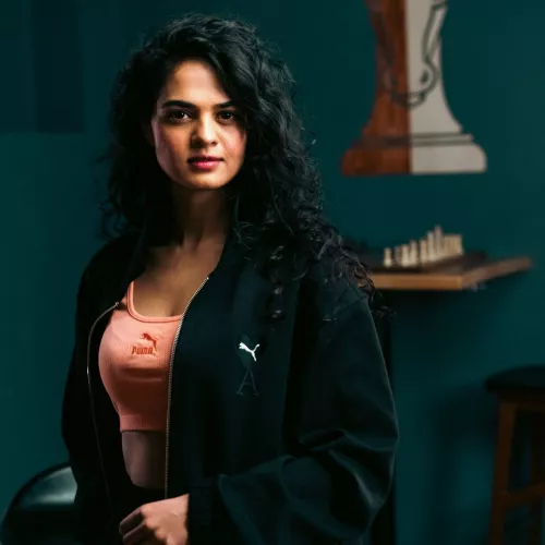 Tania Sachdev by tomsmiththrowaway10