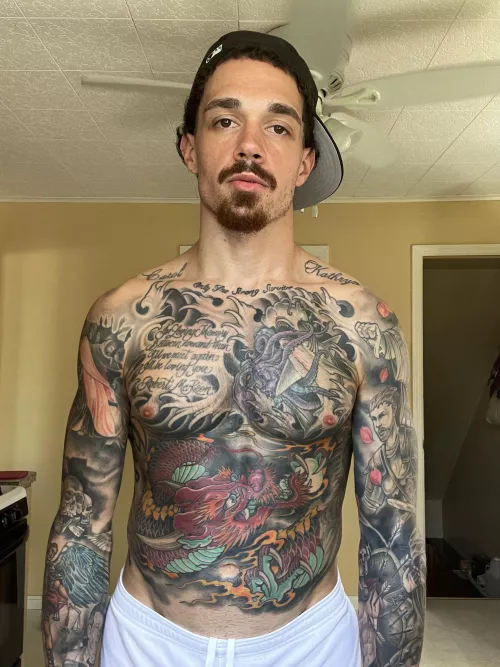 Tatting my shin on Thursday 😁🫡 by Migslaflare