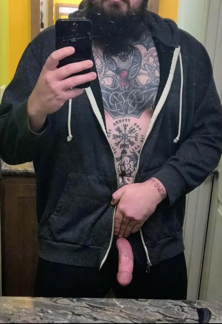 tattooed chubby guys your type? by anonguy4219