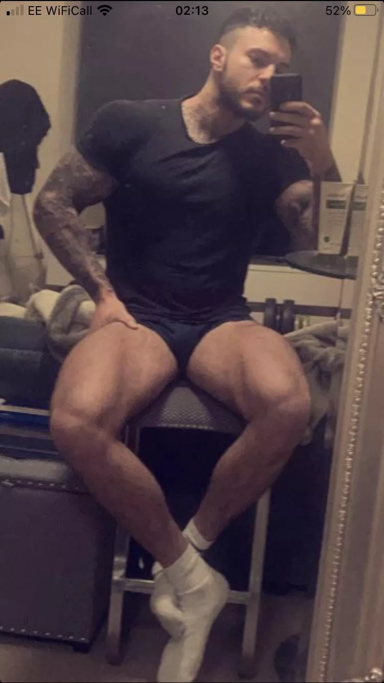 Tattooed muscular alpha male in need of some serious foot worshipping. posted by Foreign_Temporary_68