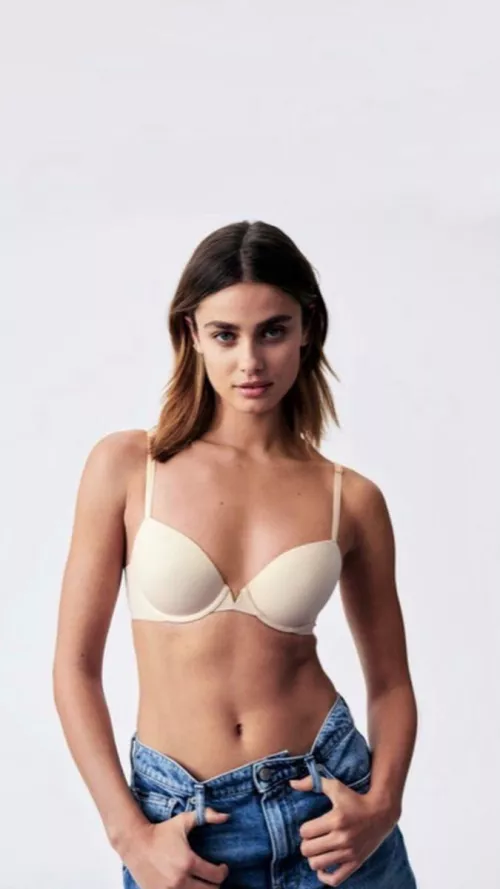 Taylor Hill by BeerGoggles2022