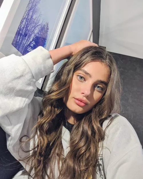 Taylor Hill by Steakonmyplate