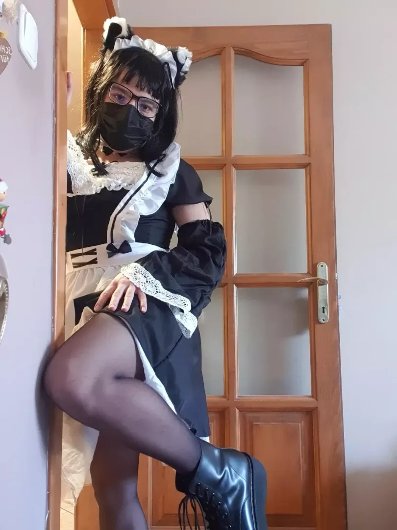 Tea is ready Sir! 😄 posted by CuteLittleBoi