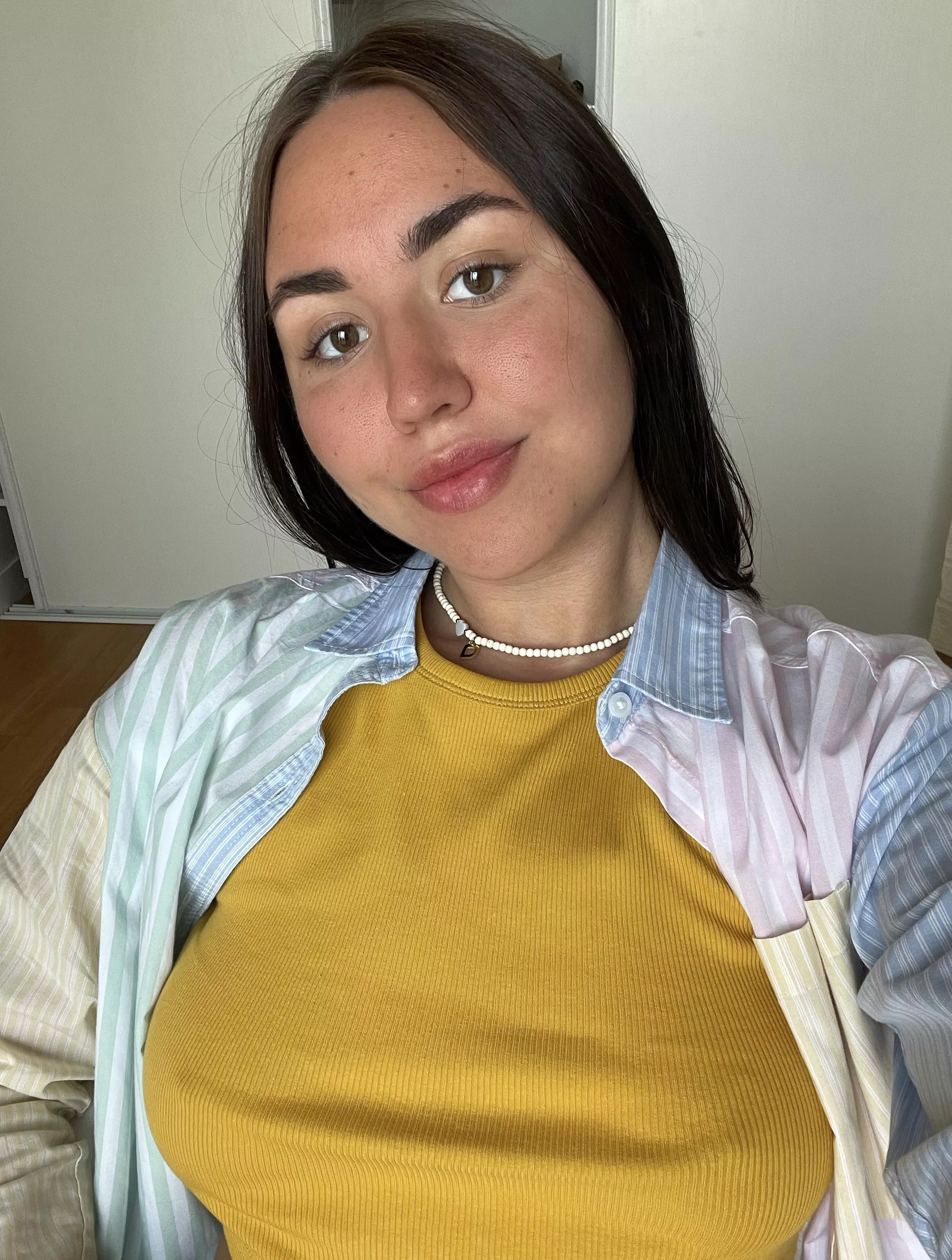 Team Braless is here 💛💛 posted by watchmesucceed