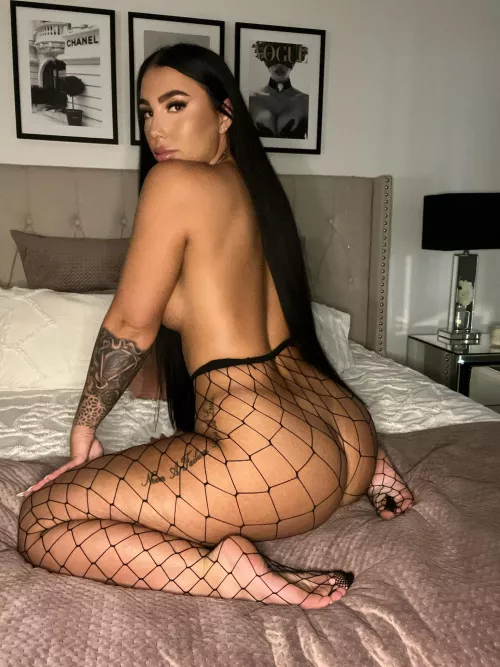 Tear off my fishnets 😈 by Jazzaminnnxx