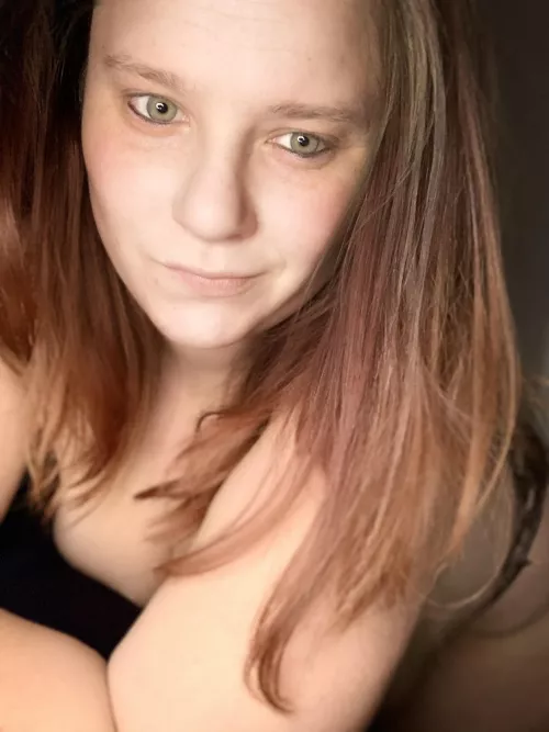 Teasers🤤 want to see the whole package check out my Spicy page 😊 by curvy_pawg_wife