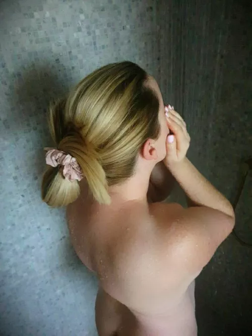 Telegram RipTideA - Trading sexy milf wife for similar real wives. by wifepussyshare20