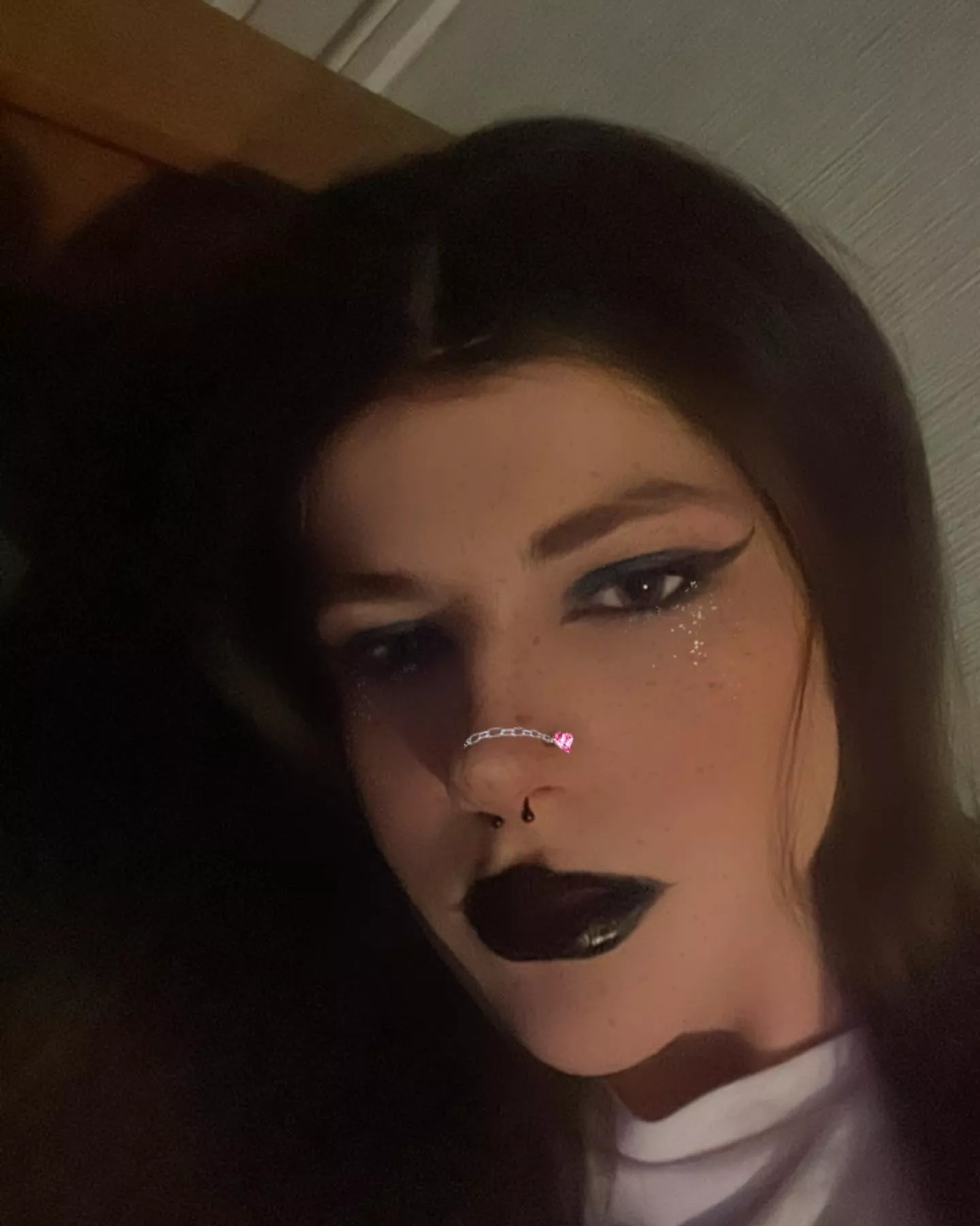 Tell me how pretty I am posted by Dangerous-Offer-4284