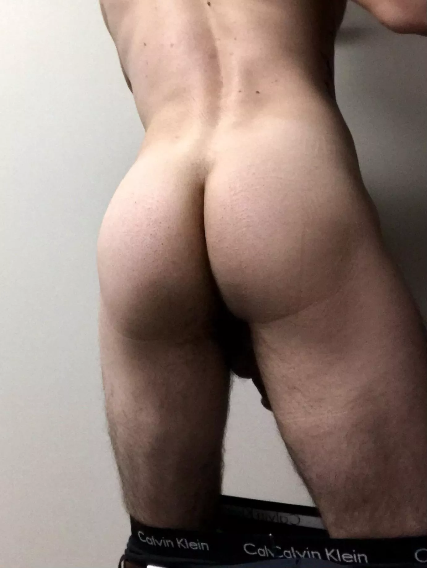 Tell me if it’s smashable. posted by buttersteakbro