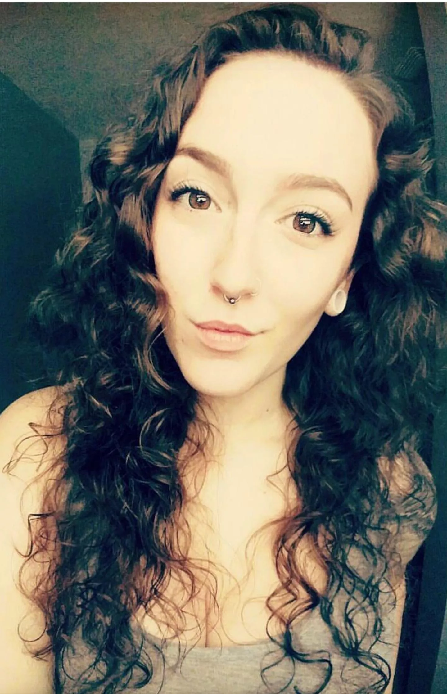 tell me I'm pretty posted by dabeefqueen92