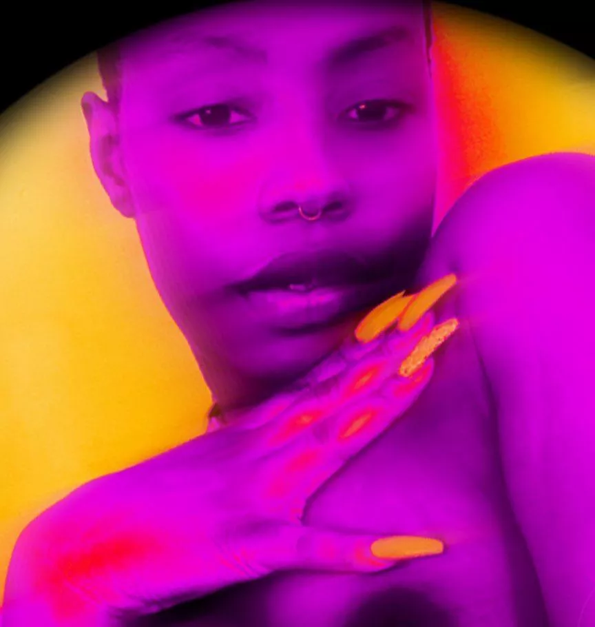 Tell me you love me. Say I’m your favorite. posted by AprilHound