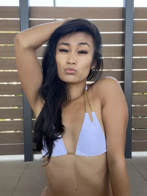 Tell me your name. 💋 by sunshinesinafans