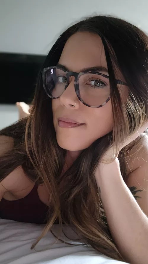 Tell me your secrets, I'm listening. by kbass2_0