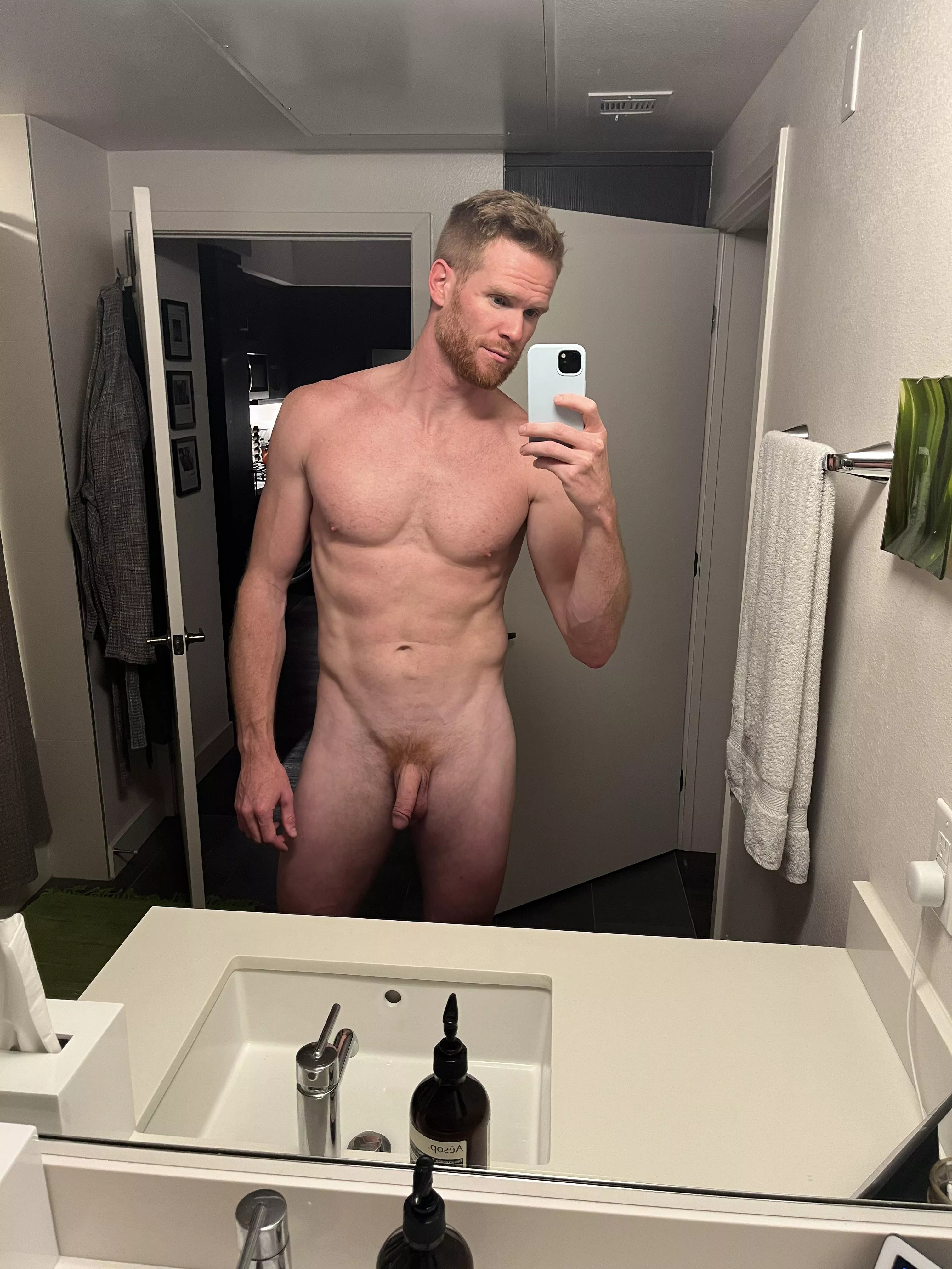 tgit [34] posted by blndgiant29