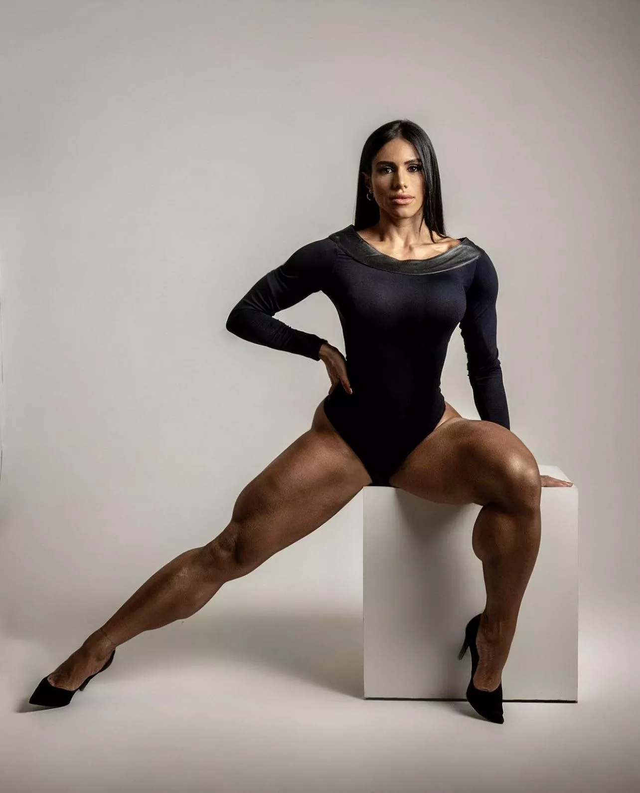 Thallita Scheffer posted by taserbeam