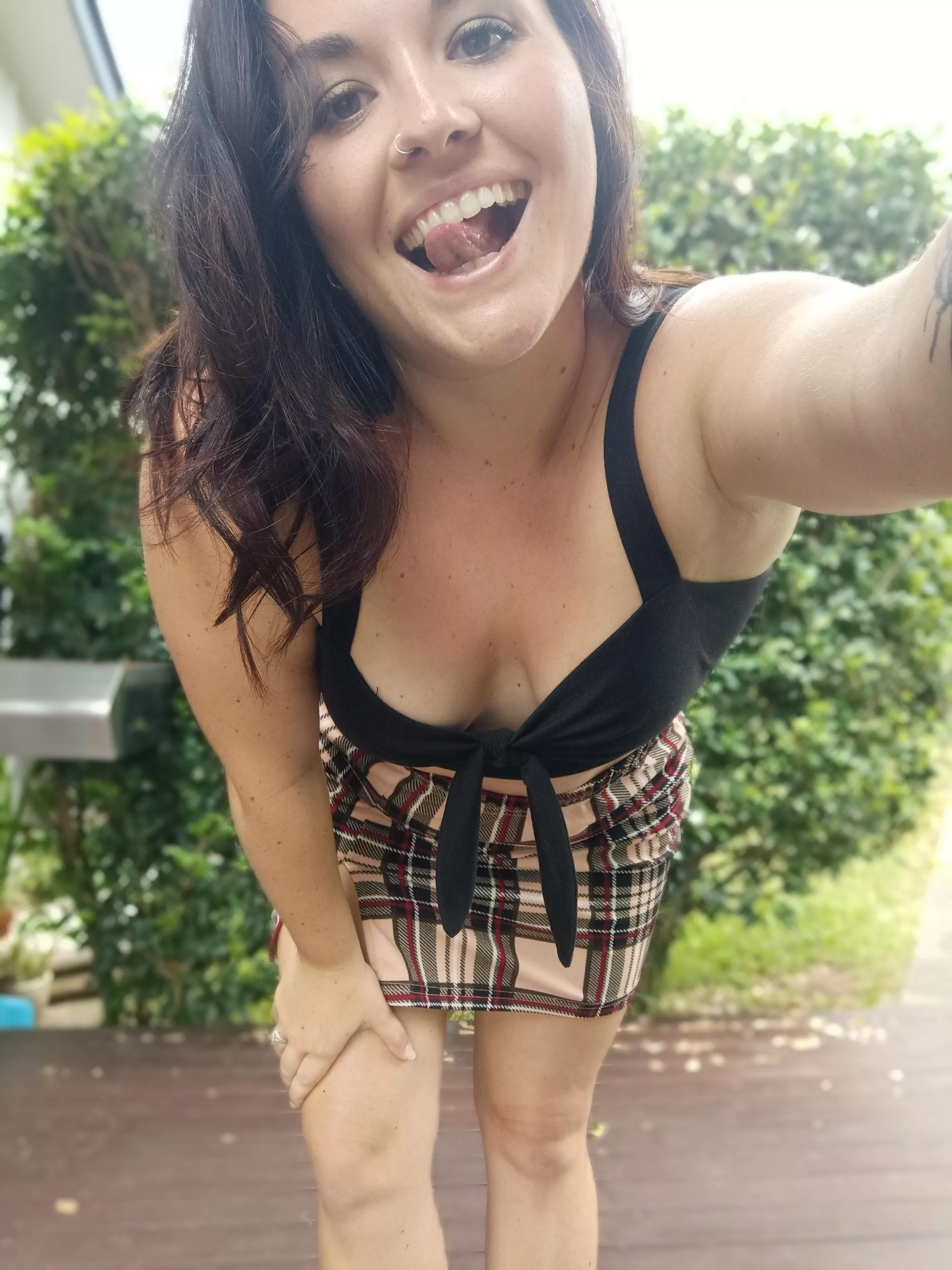 Thankfully my husband is the kind of person who likes to share his slutty wife 😜 posted by emmyr_osa