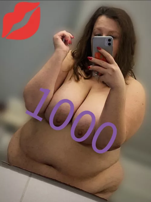 Thankyou so much guys!! 🥰🤗 1000 Followers!! Unbelievable.. I have no words except of me getting wider and wider!! 🐖🤭 by SeaWorldliness6856