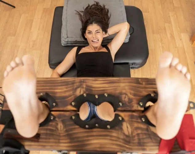 That face won’t be so silly after she’s done being edged and tickle tortured till tears by FamiliarBelt123