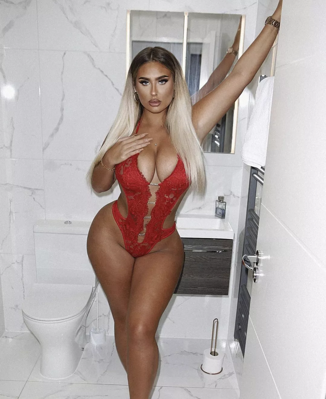 that figure 😍 posted by Suspicious_Travel601