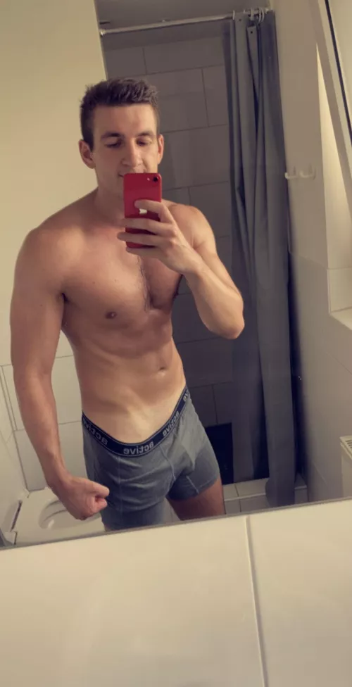 That summer tan 🔥 by lio1919