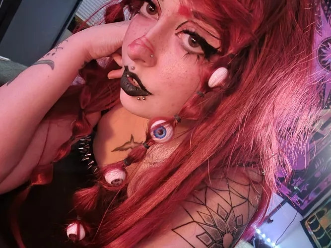 thats interesting please tell me more by xdream_scapex