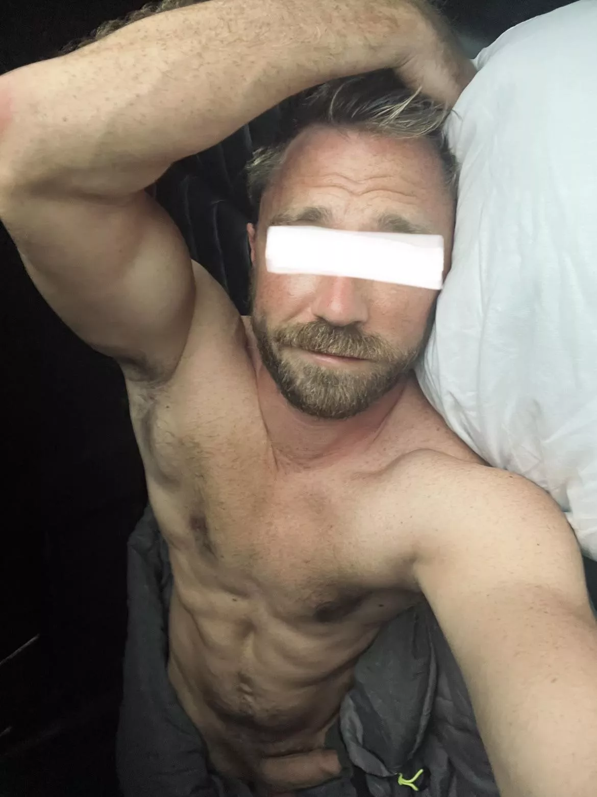 The best thing about the carpeted ceiling in the van is how soft it is on your feet 😏 posted by TheSmoon