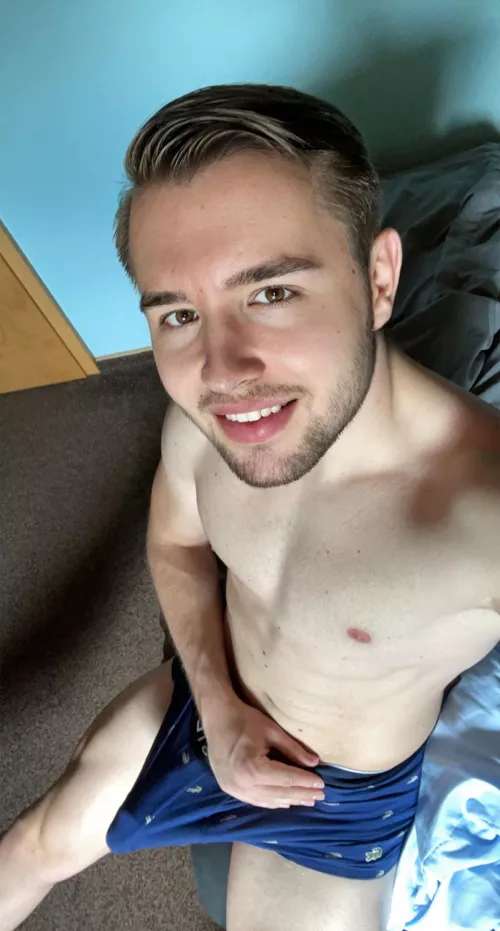 The boxershorts fit is good by blondboyjan