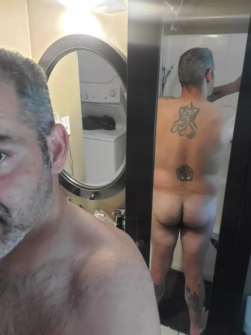 the burning and peeling are done 😈 by panphleb