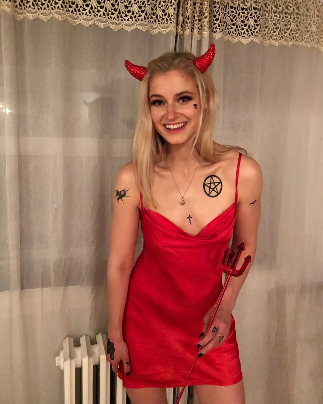 The Devil is Blonde posted by PolishedGold