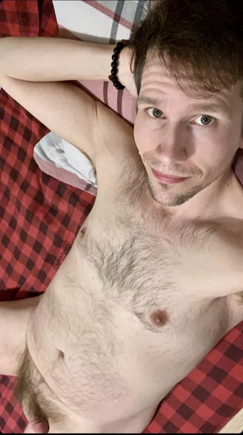 The downside of being a singleton is the lack of cuddling. by tril-lyseh