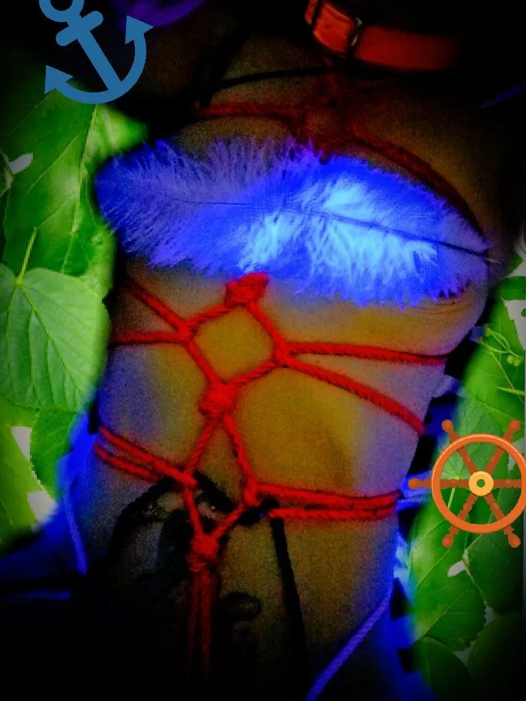 the easy years, when i 1st started tying, rope work and photo by me, posted by Zio_pazzerello