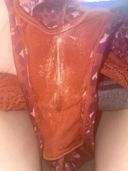 The finishing touch from 2 days of wear time 🥵 by Yourplaything23