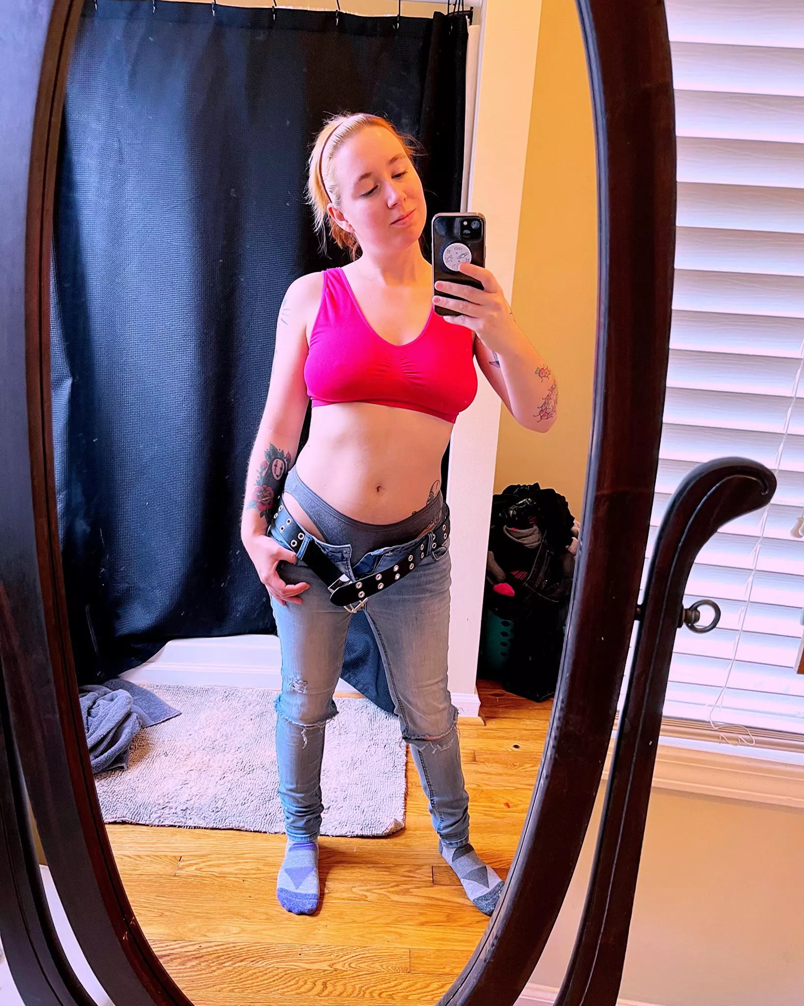 The first thing I do after getting home is take my pants off [OC] posted by VelvetGremlen