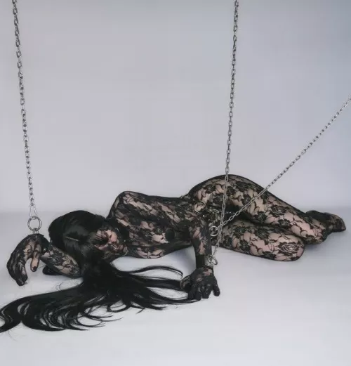 the gallery piece by hlw04