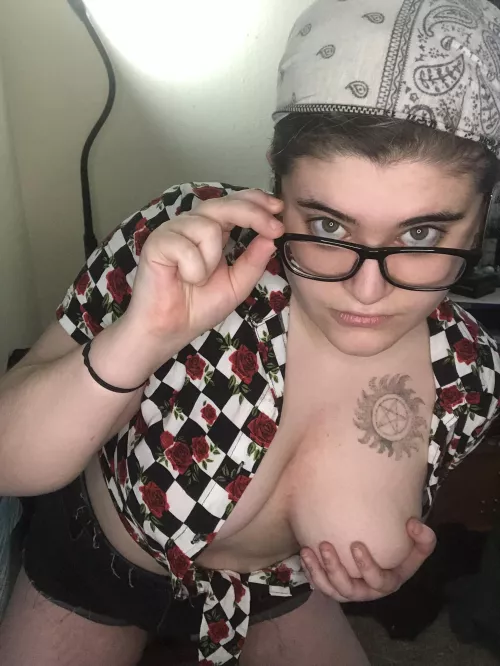 The glasses stay on tonight, I want to see you in 20/20 clarity by luigitrumpsmario