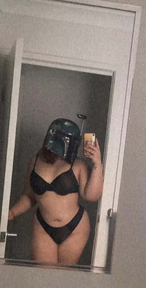 the helmet stays on, but the rest can come off ;). (cred: dani) by danidevitoo