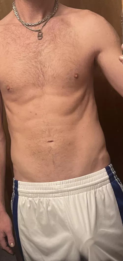 The mechanic couldn’t stop staring lol by Tiny_Zone660