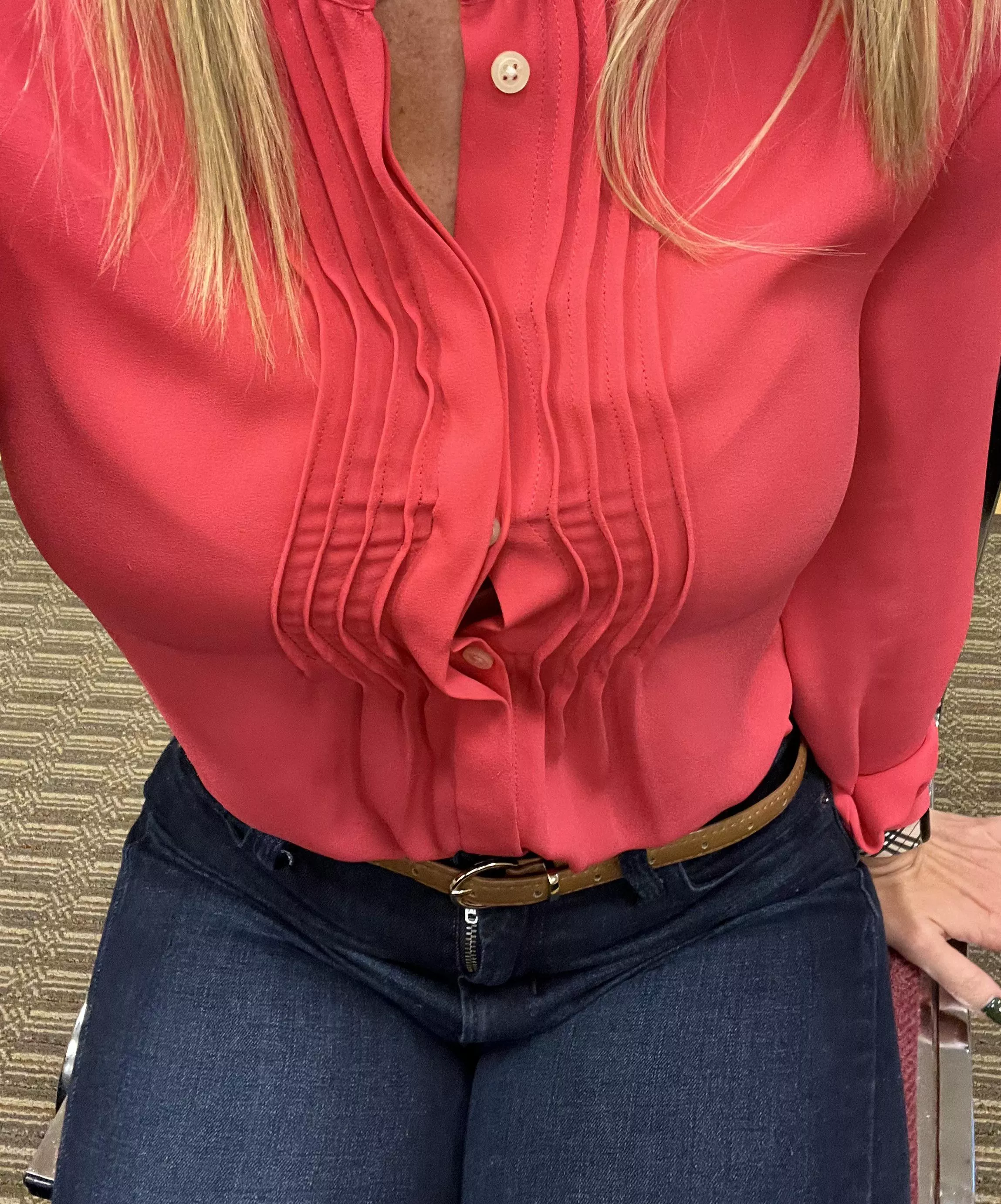 The Mighty Button 😝 posted by Katibfit1