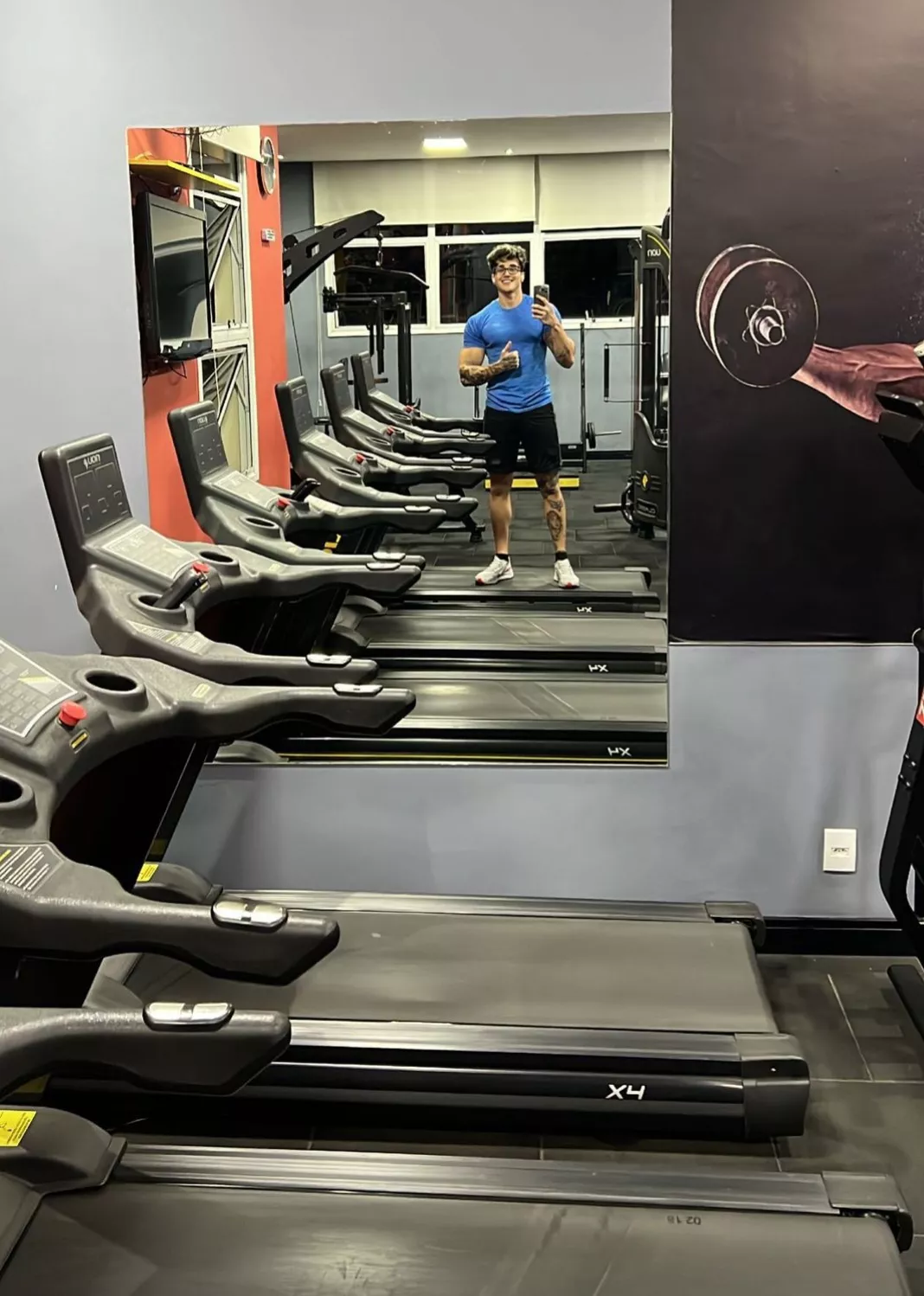 the only dressed picture here [M] posted by bistomasto