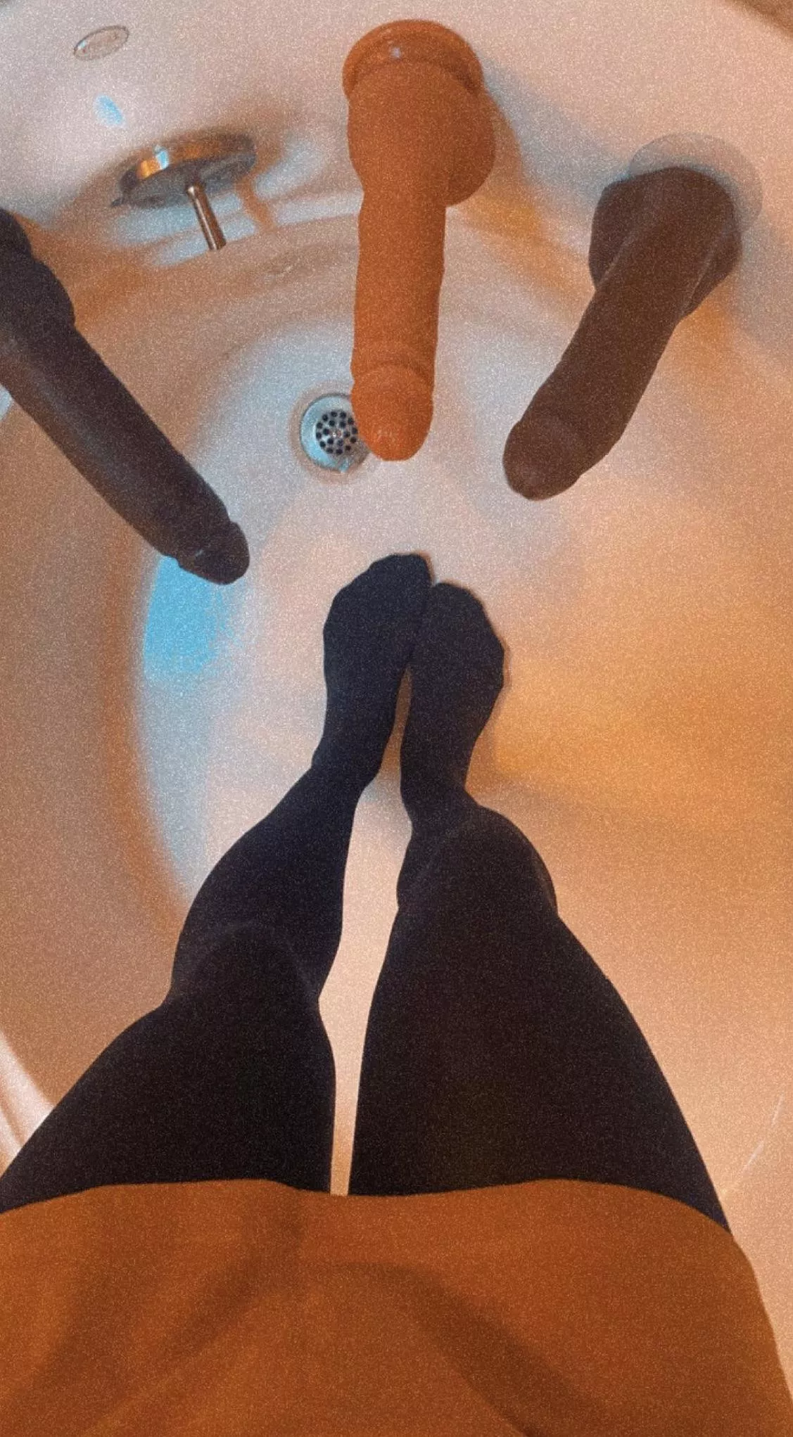 The only way I know how to take a bath 🥰 posted by jamiecoxxx18